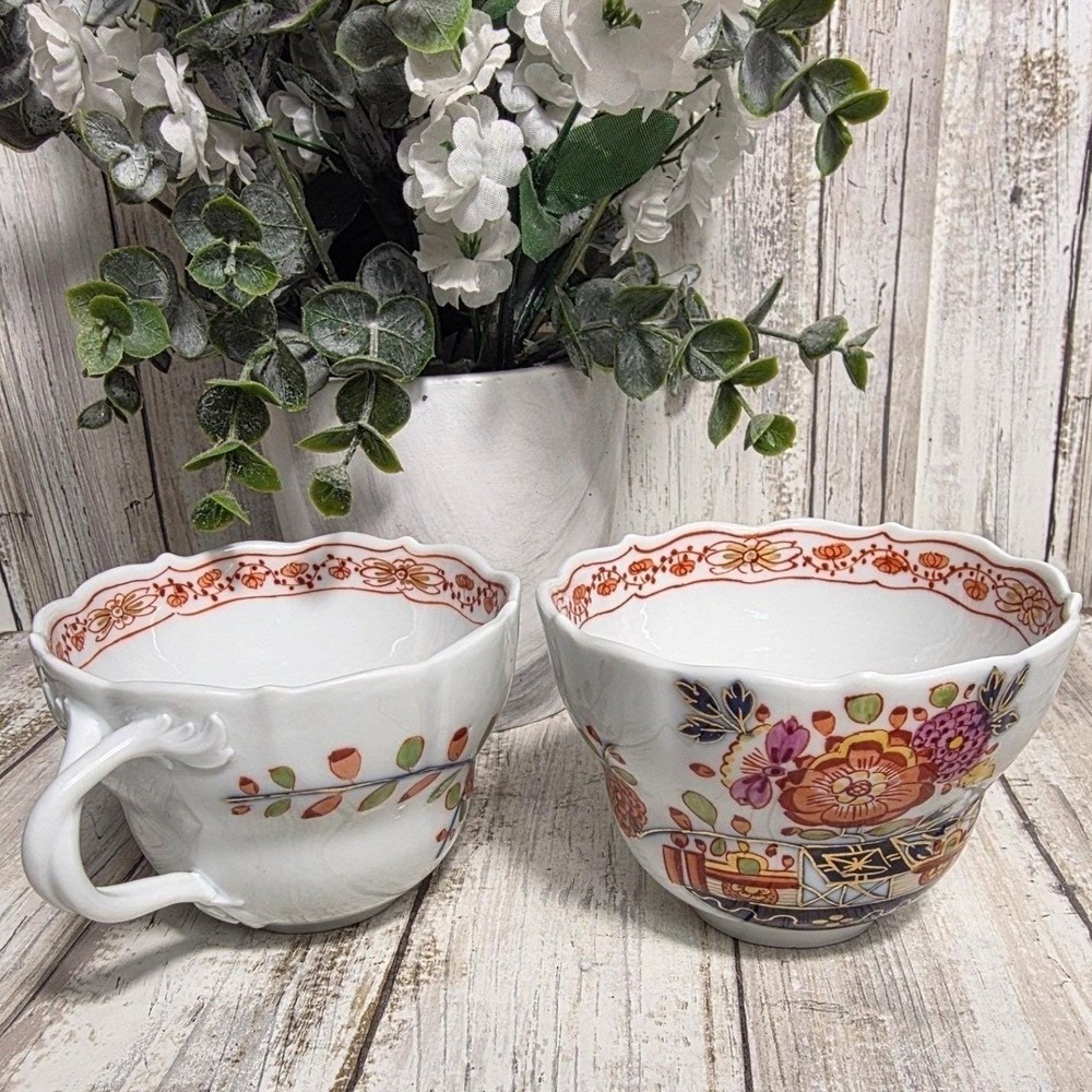 Vintage MeissenCrossed Swords Imari Style Floral Porcelain Teacups Germany 20th